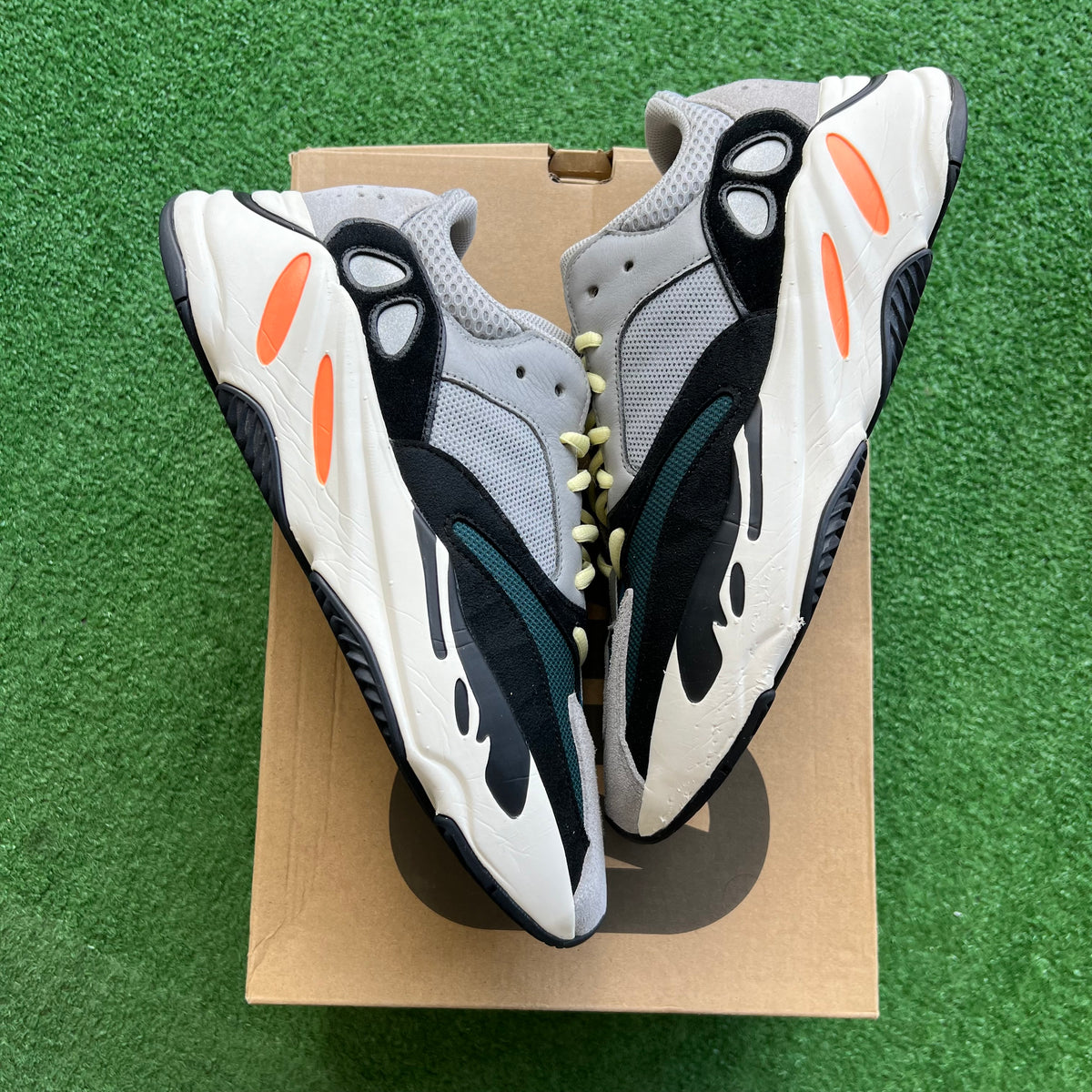 シャビ・シモンズ 10 シャビ・シモンズ 10