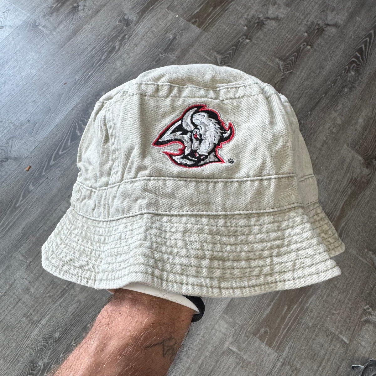 Vintage Buffalo Sabres Bucket Hat – My Cuzin Vintage Vintage Buffalo Sabres Bucket Hat – My Cuzin Vintage
