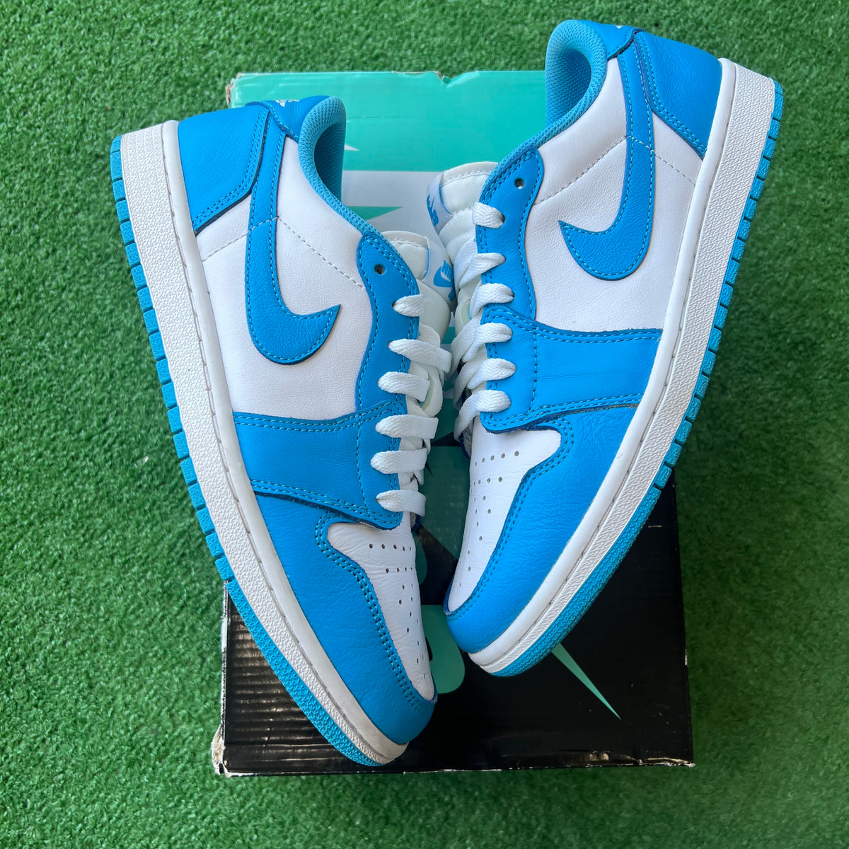 Jordan UNC Low SB 1s Size 8 – My Cuzin Vintage display picture 2