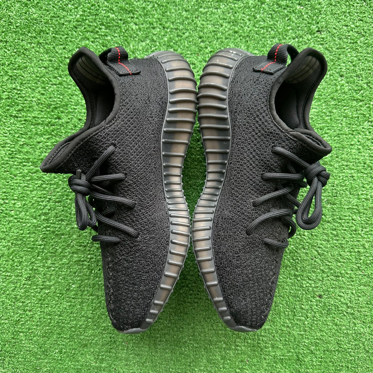 Yeezy Bred 350 V2s Size 7.5 – My Cuzin Vintage