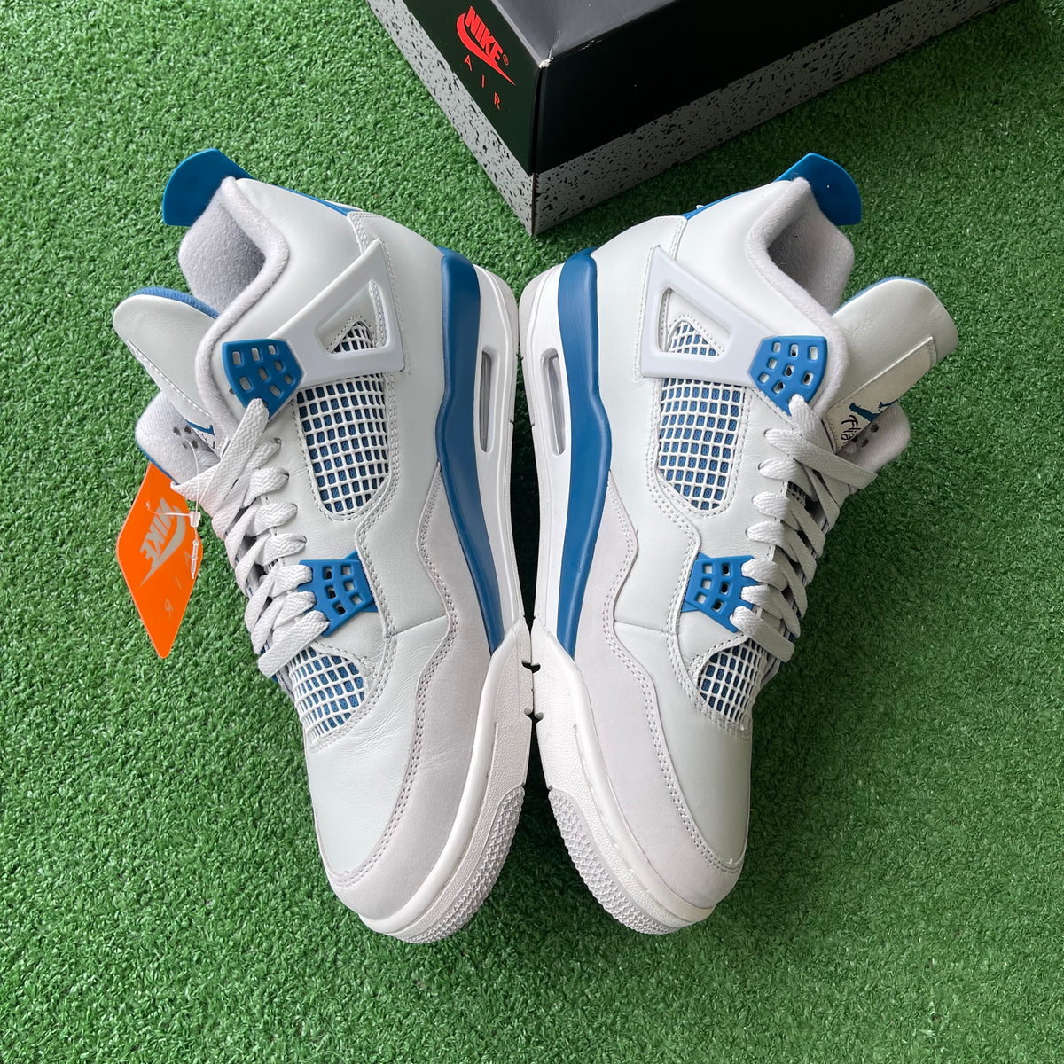 jordan 4 military blue size 10