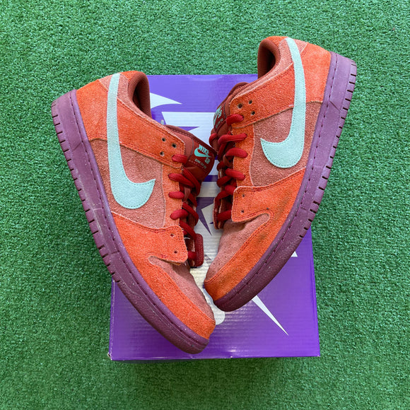 Nike Mystic Red Rosewood SB Low Dunks Size 12