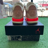 Jordan Rust Pink 3s Size 6W/4.5M