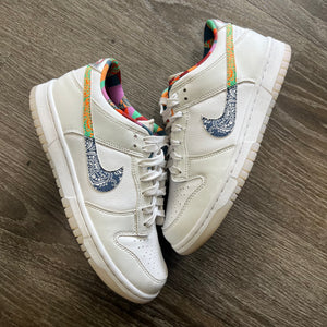 Nike Multi Color Paisley Low Dunks Size 6Y