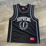 Supreme Basketball Hoodie Size M