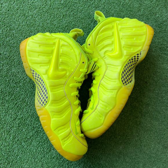 Nike Volt Foamposites Size 11