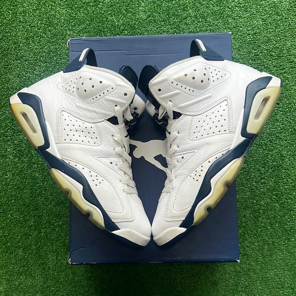 Jordan Midnight Navy 6s Size 8.5