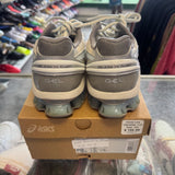 ASICS Cream Soft Sky Gel -Kinetuc Fluents Size 10.5