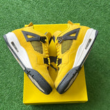 Jordan Lightning 4s Size 8.5