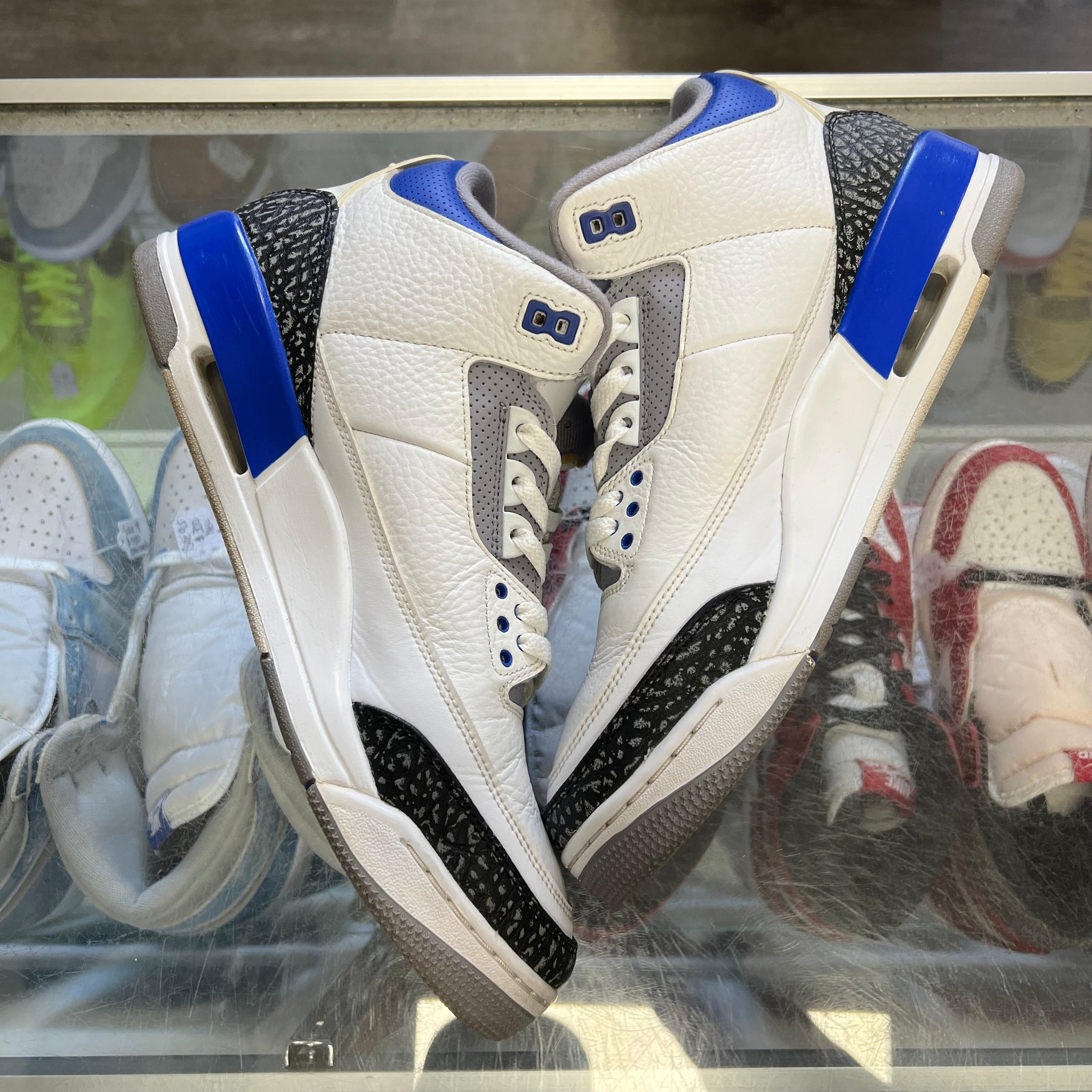 Size 11 | Jordan 3 Racer Blue No Box | Pre-Owned Jordan 3 “Racer Blue” - Size 12 In men main image 3