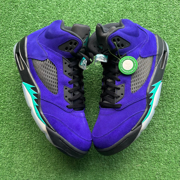 Jordan Alternate Grape 5s Size 12