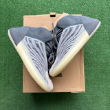 Yeezy Mono Carbon QNTM Size 11