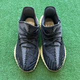 Yeezy Carbon 350s Size 12.5 (No insoles)