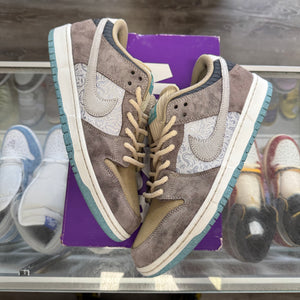 Nike Big Money Savings SB Low Dunks Size 12