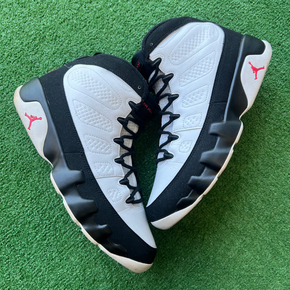 Jordan Playoff 9s Size 10