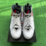 Jordan Bugs Bunny 8s Size 8.5