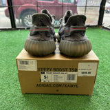 Yeezy Beluga 2.0 350 V2s Size 5.5