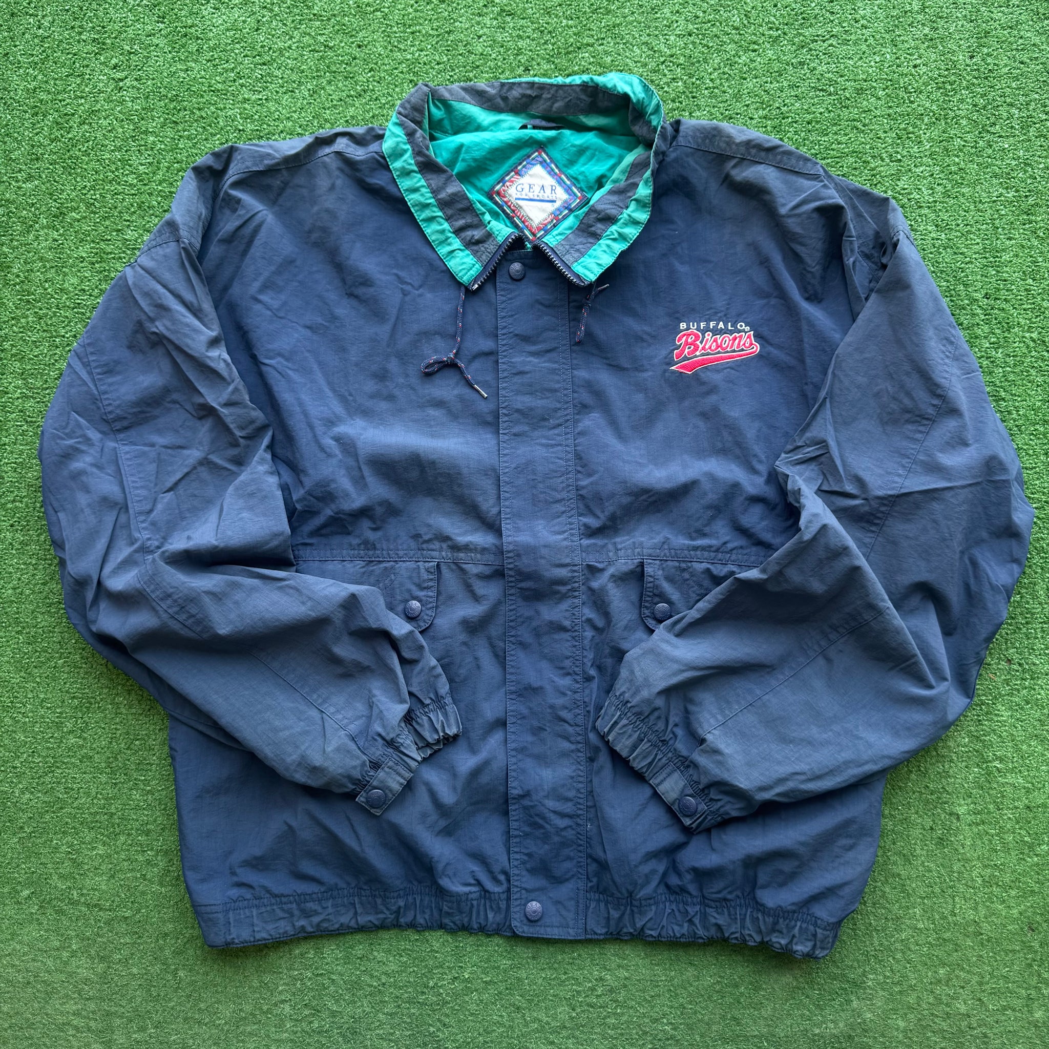 Bisons – My Cuzin Vintage