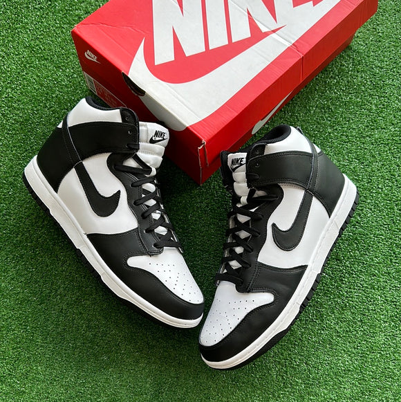 Nike Black White High Dunk Size 11.5