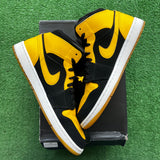 Jordan New Love Mid 1s Size 11