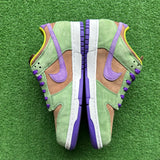 Nike Veneer Low Dunks Size 10.5