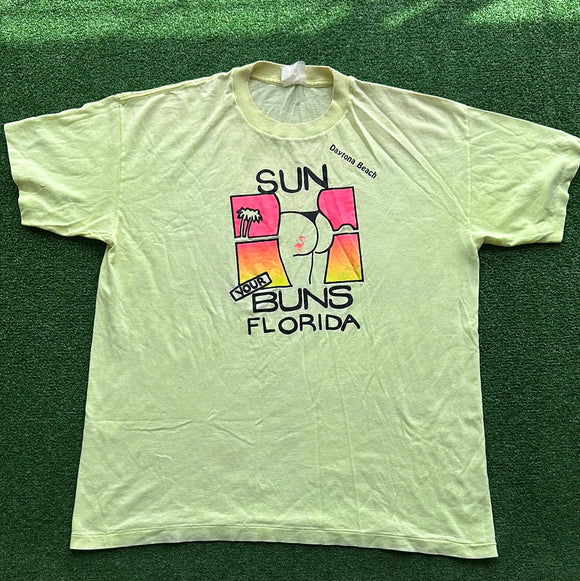 Vintage Daytona Beach Sun Your Buns Tee Size L/XL