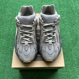 Yeezy Tephra 700 V2s Size 7.5