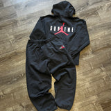 Supreme x Jordan Sweat Suit Size M