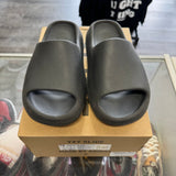 Yeezy Granite Slide Size 8