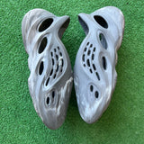 Yeezy MX Granite Foam RNNR Size 9