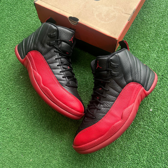Jordan Flu Game 12s Size 10.5