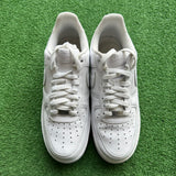 Nike White Low Air Force 1s Size 8