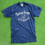 Vintage Barry’s Lounge Buffalo Bar Tee Size M