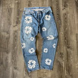 Levi Denim Tears Jeans Size 38
