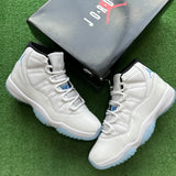 Jordan Legend Blue 11s Size 9.5