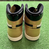 Jordan Patent Gold Toe 1s Size 11.5