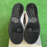 Nike Albino & Preto SB Low Dunk Size 9.5
