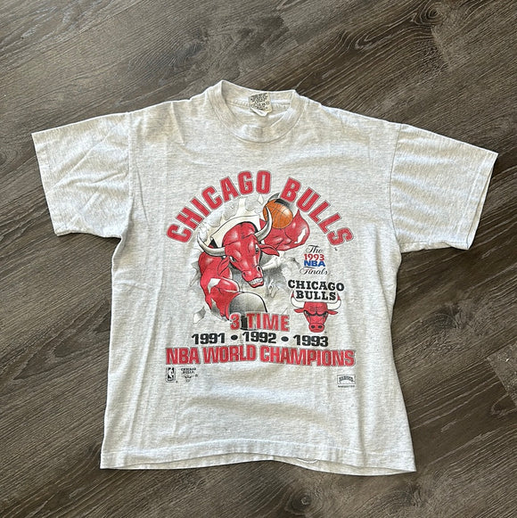 Vintage Chicago Bulls World Champions Tee Size L