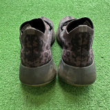 Yeezy Onyx 380s Size 9