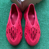 Yeezy Vermillion Foam RNNR Size 11