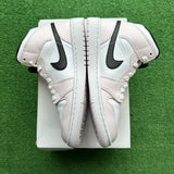 Jordan Barley Rose Mid 1s Size 7.5W/6M
