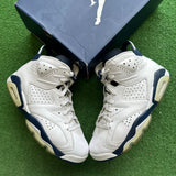 Jordan Midnight Navy 6s Size 9