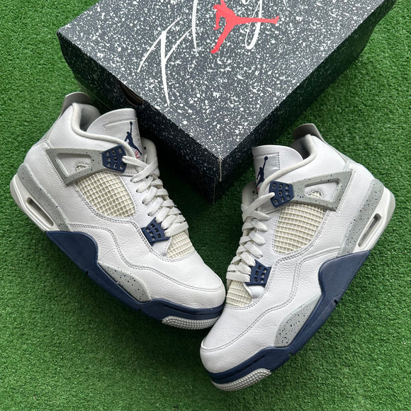 Jordan Midnight Navy 4s Size 11.5