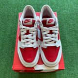 Nike Championship Red Low Dunk Size 5.5Y