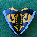 Nike Reverse Goldenrod High Dunk Size 9.5