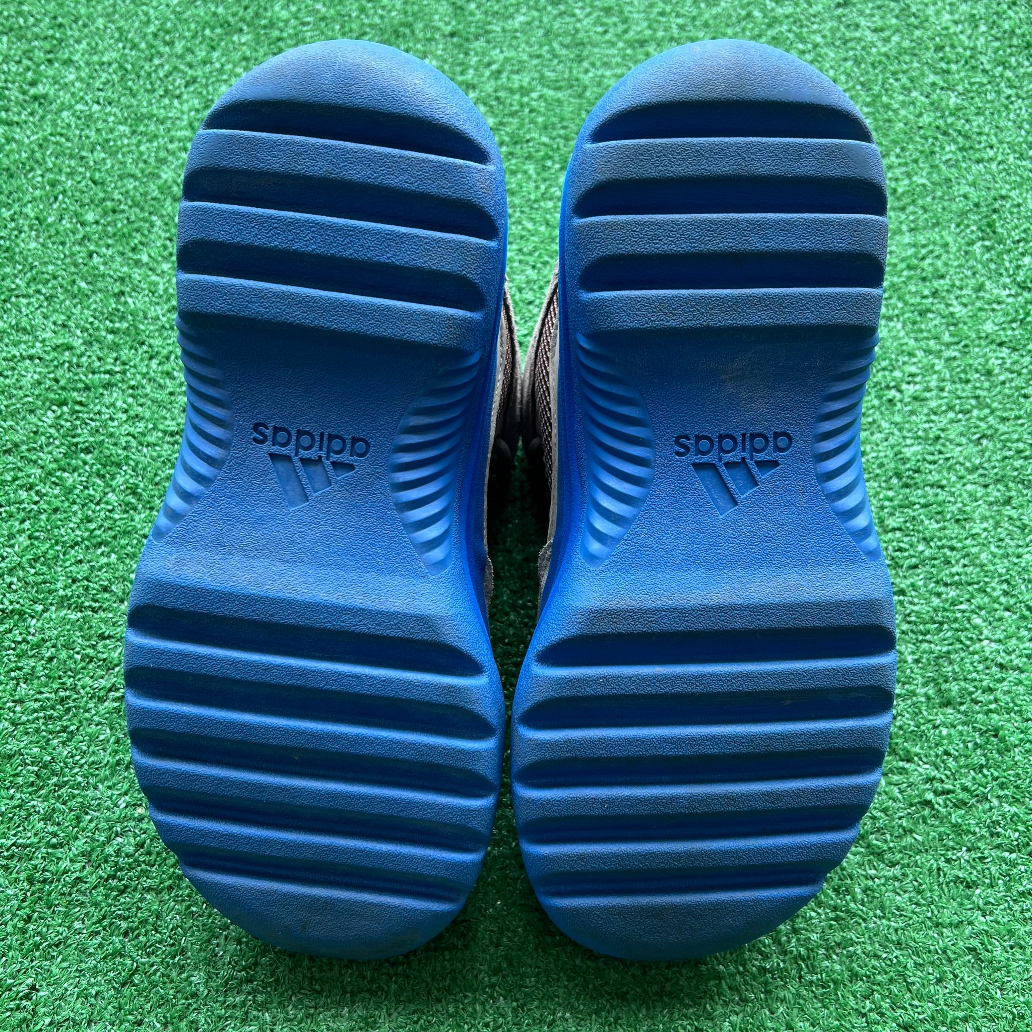 yeezy boots blue sole