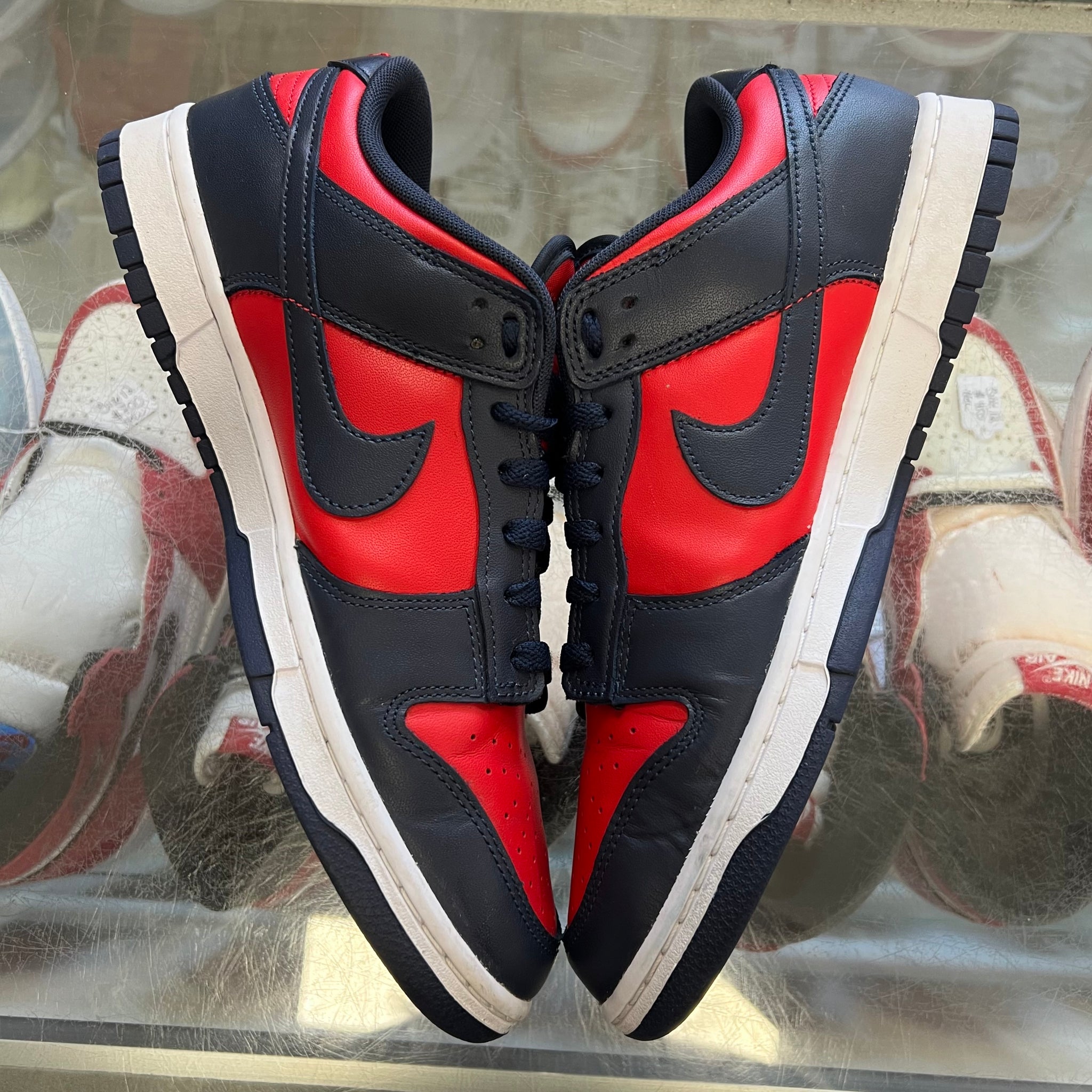 Nike University Red Obsidian Low Dunk Size 11 – My Cuzin Vintage