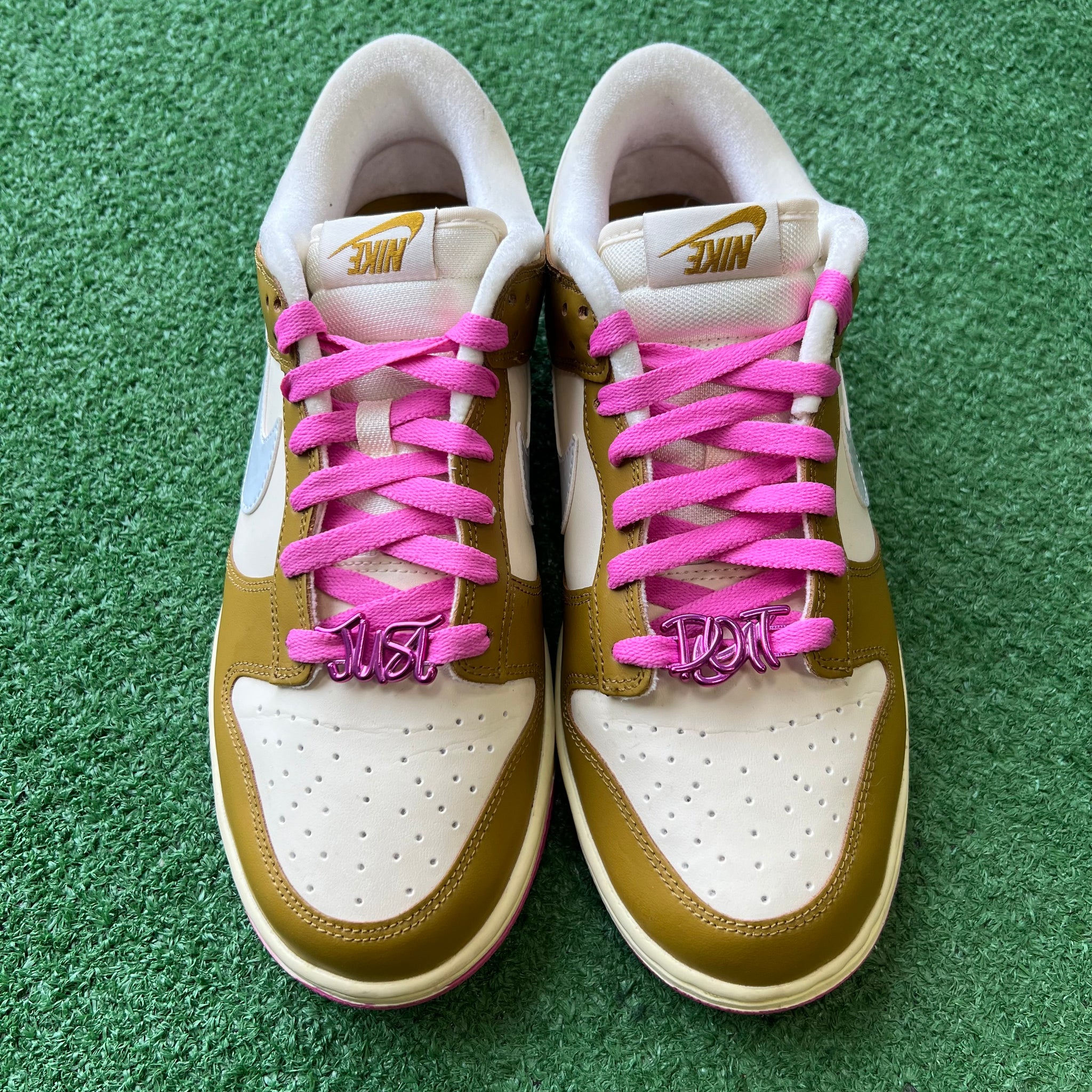 Nike Bronze Pink Low Dunk Size 10W/8.5 – My Cuzin Vintage display picture 1