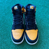 Jordan Taxi 1s Size 7Y $60