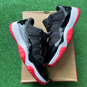 Jordan Bred Low 11s (Missing Insoles) Size 11.5